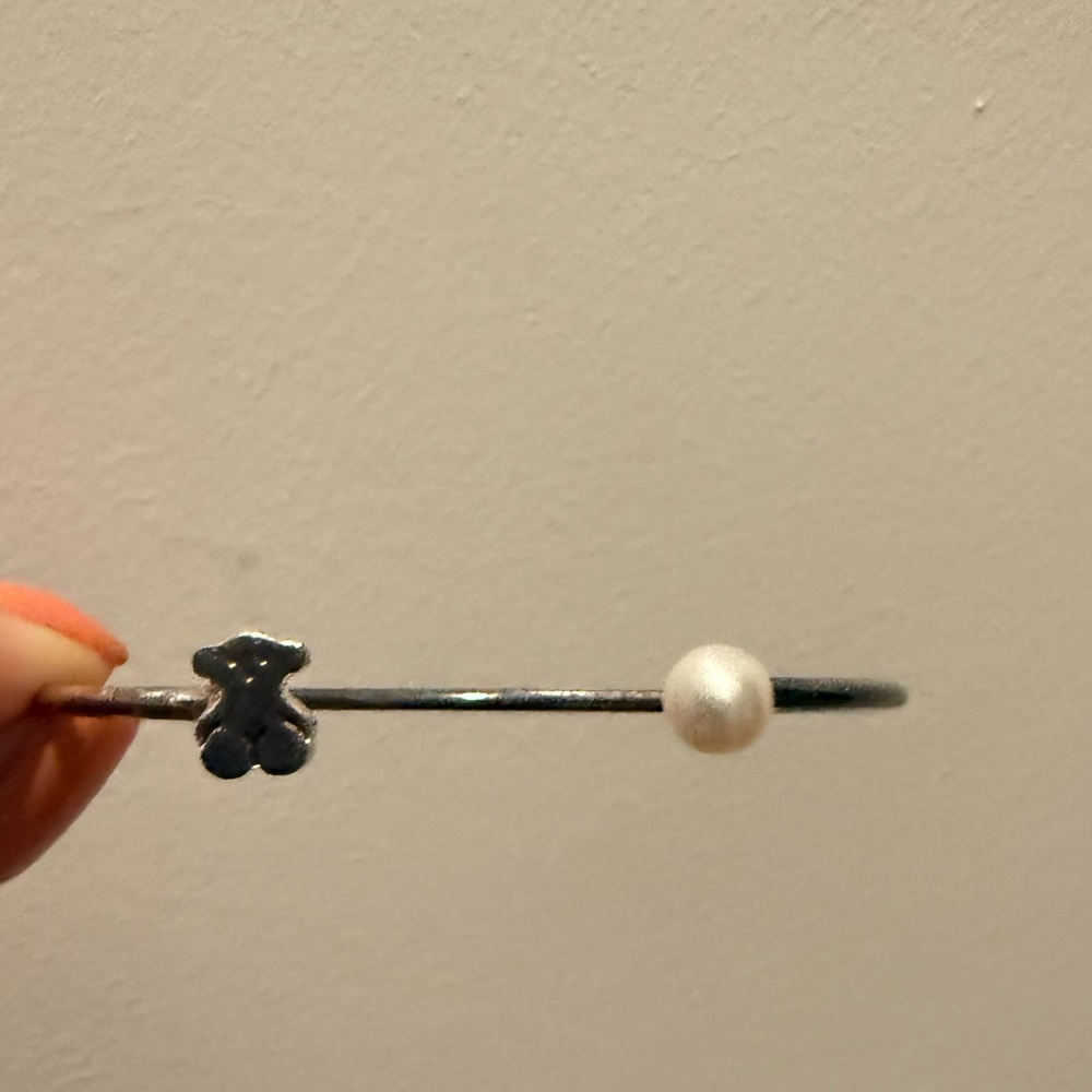 Silver Bangle with Pearl